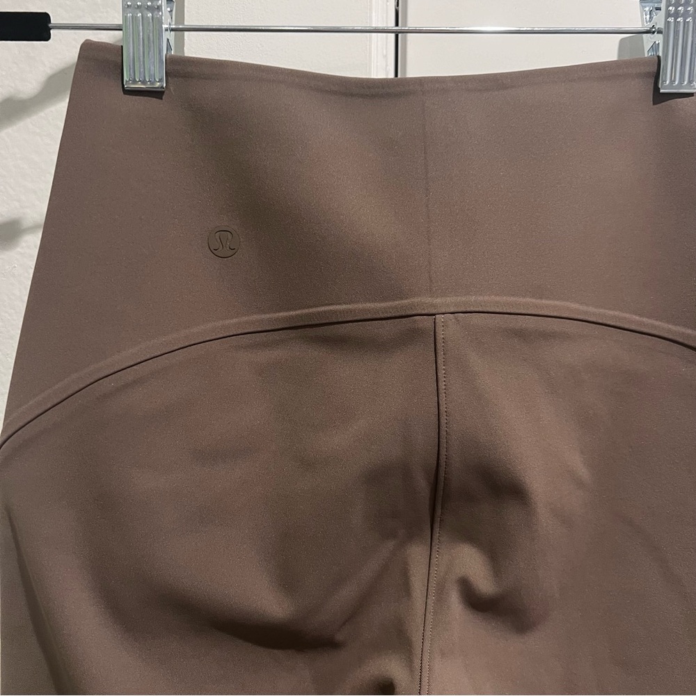 NEW Lululemon Women Smooth Fit Pull-On High-Rise Cropped Pant Brown - Picture 9 of 10